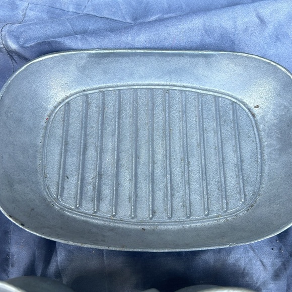 Armatale pewter tankards and plates serving set - Picture 3 of 6